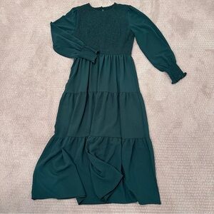 Green Smocked Long Sleeve Tiered Maxi Dress – Size L